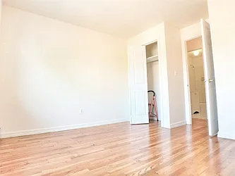 Rented by MAC Realty NY