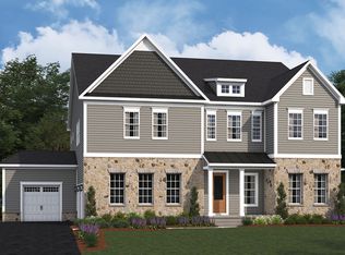 8268 Colling Manor Ct, Alexandria, VA 22308