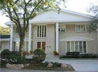 5203 Coyle Ave, Skokie, IL