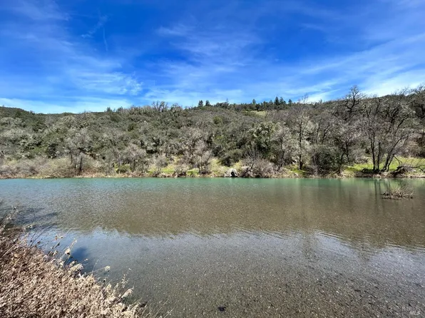 21165 Tomki Road, Redwood Valley, CA 95470
