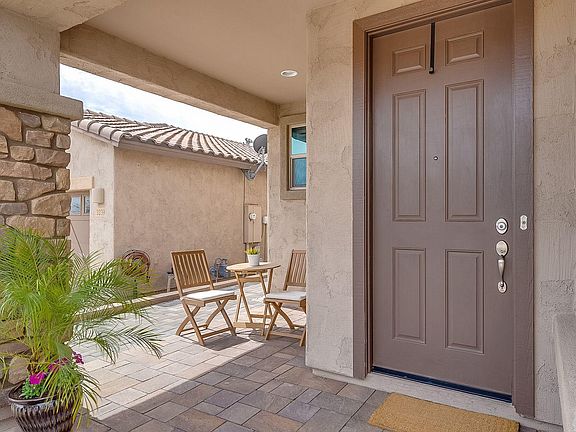 4th image of 2245 W Tangor Pl