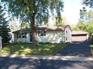 227 Harrison St, Carpentersville, IL