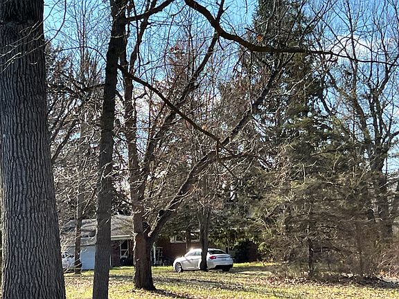 2nd image of 5560 Crooked Lake Rd