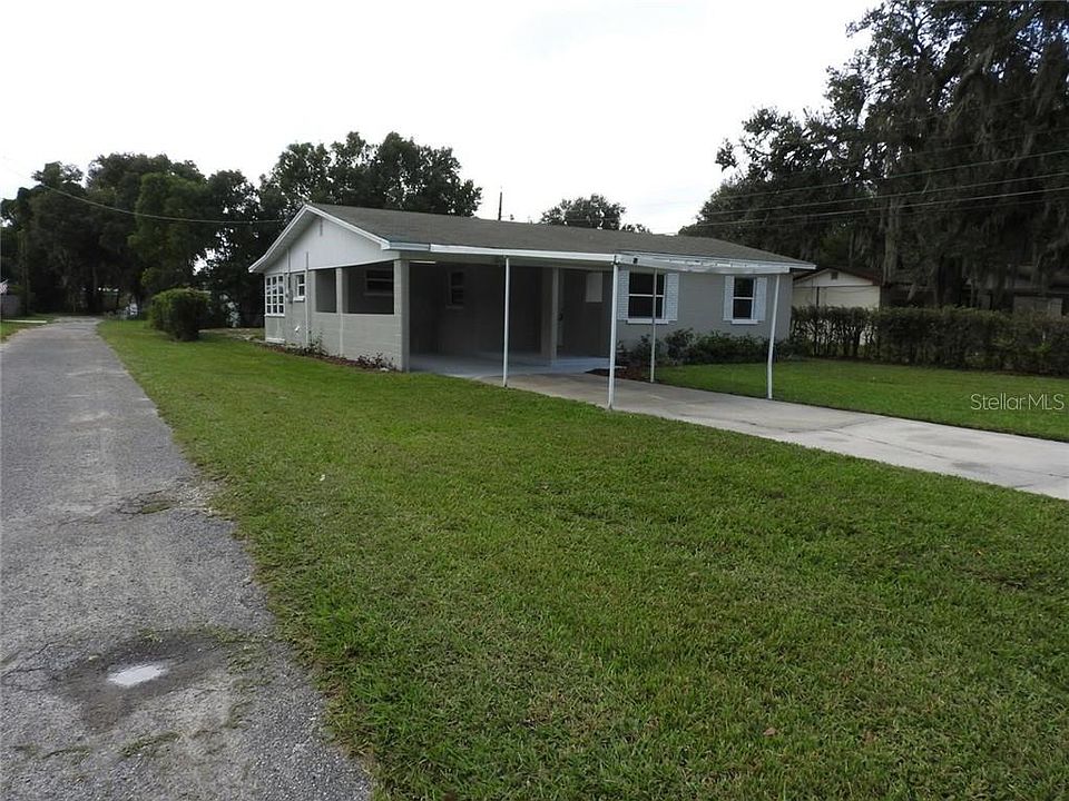 1st image of 2409 Tanglewood St