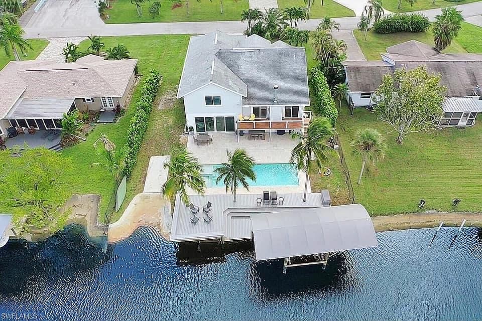 1st image of 6430 Plumosa Ave