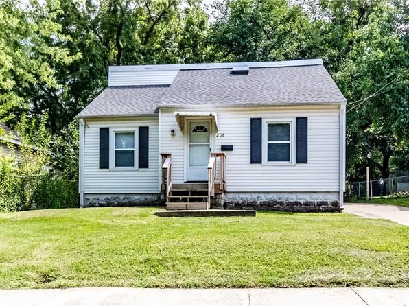 208 E North St, Warrensburg, MO 64093