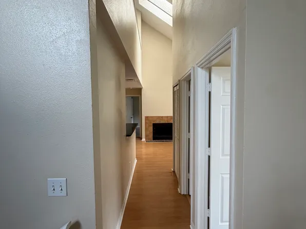 6130 Westgate Dr APT 301, Orlando, FL 32835