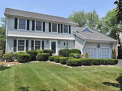 1st image of 301 Larchwood Dr