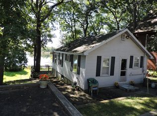 16204 Oak St, Decatur, MI 49045