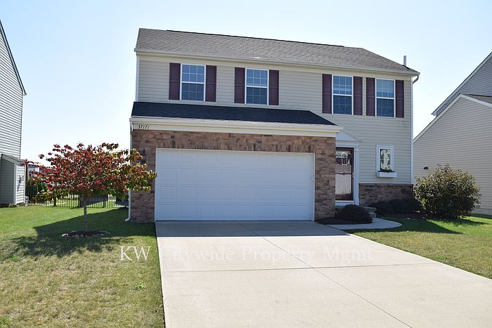 1st image of 37171 Tail Feather Dr