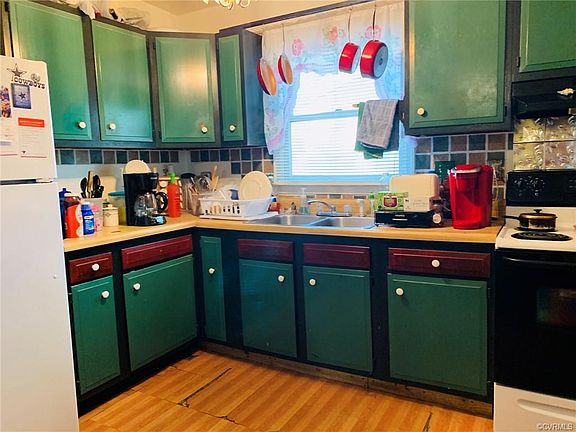 5th image of 5703 Dendron Dr