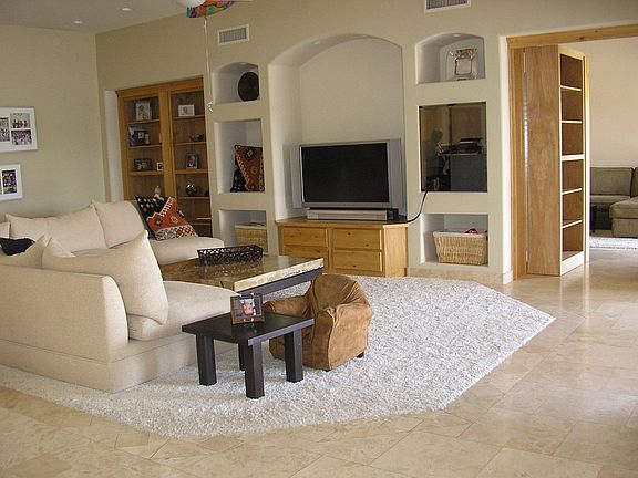 Family room and view to guest casita