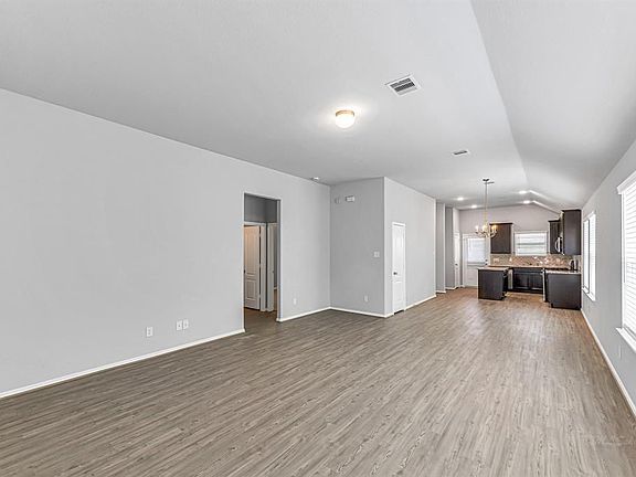 4th image of 21250 Catalina Palm Dr