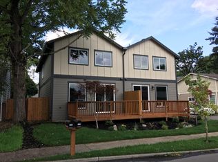 2704 E 33rd St, Vancouver, WA 98661