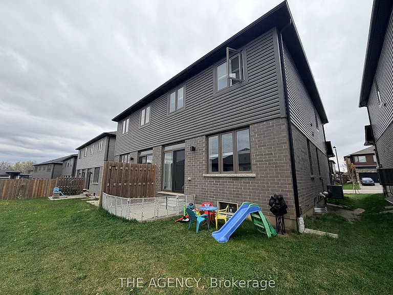 28 Baker Ln — Photo 36