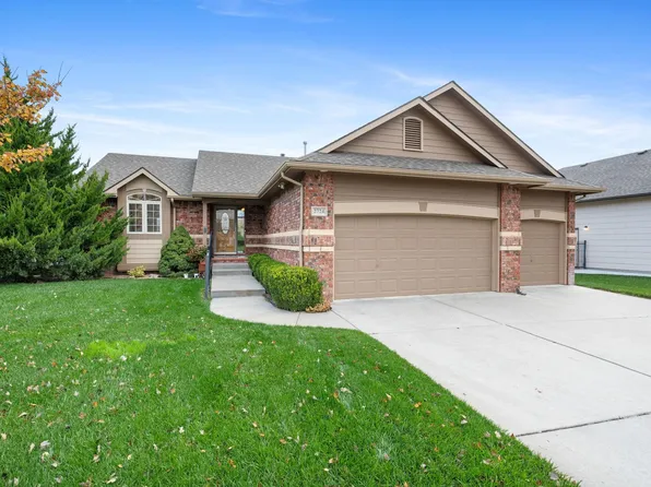 2724 N Button Bush St, Derby, KS 67037