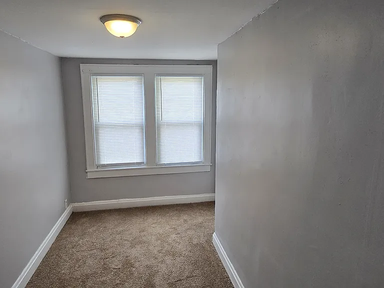 257 Benfield Ave — Photo 1