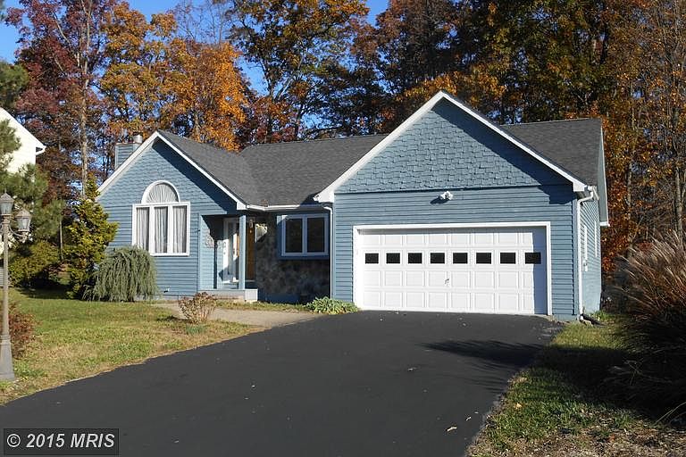 1st image of 216 Mill Race Dr