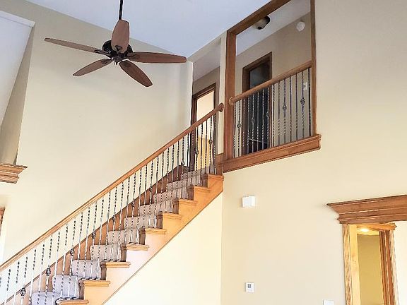 5th image of 1111 NW Porter Ct