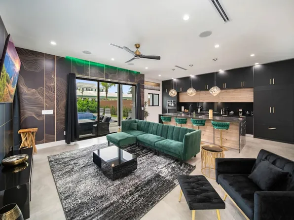 601 NE 16th Ave #Id1369650p, Fort Lauderdale, FL 33304