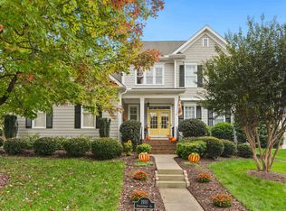 1910 Stoneytrace Ct, Raleigh, NC 27614