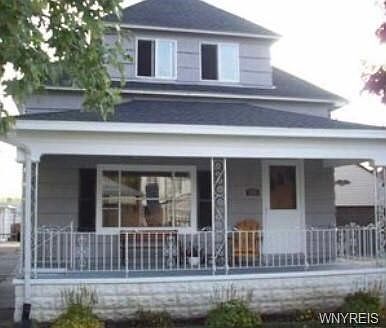 2nd image of 215 Parker Ave
