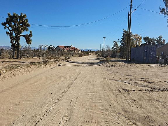 5th image of 6425 La Mesa Rd