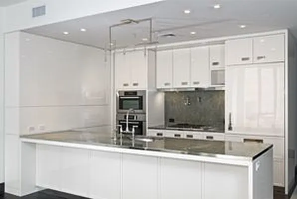 Rented by Olshan Realty | media 31