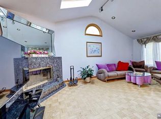 4-03 30th St, Fair Lawn, NJ 07410