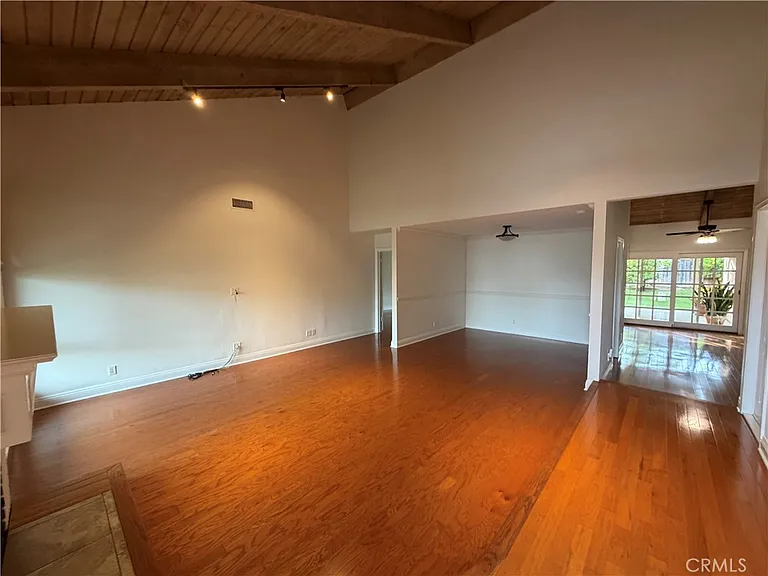 24961 El Caballo St — Photo 7