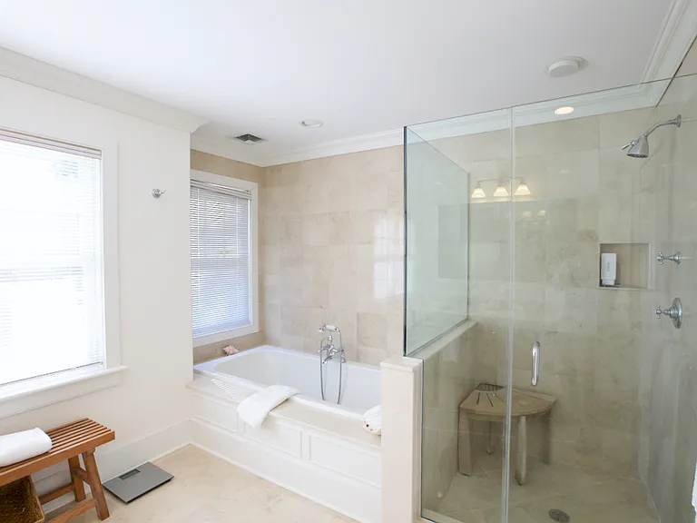6 Cobbetts Ln — Photo 24