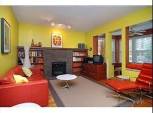 5221 N Winthrop Ave #1S, Chicago, IL 60640