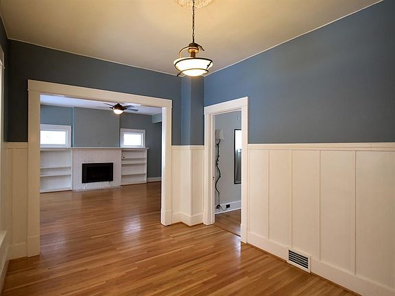 4th image of 1600 NE Gaines St