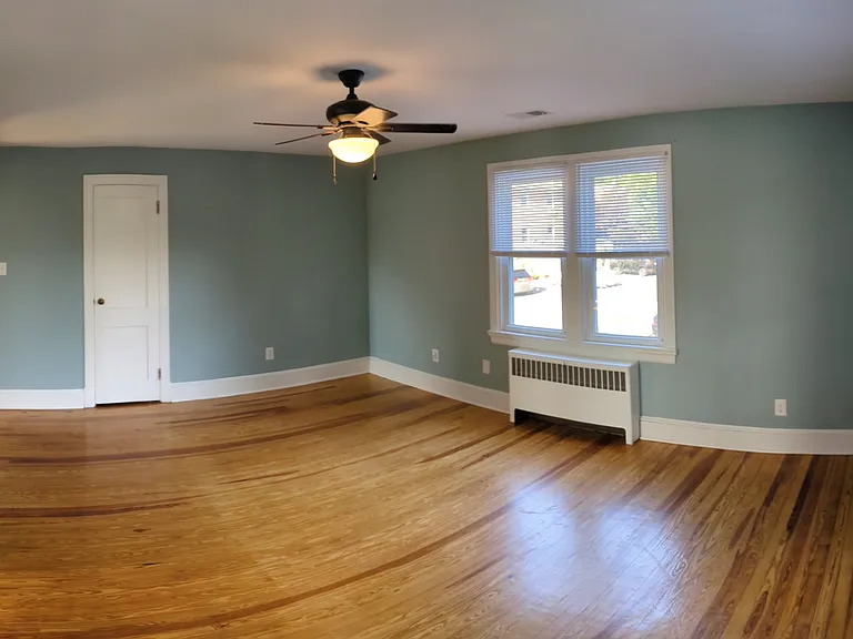 35A E Main St — Photo 5