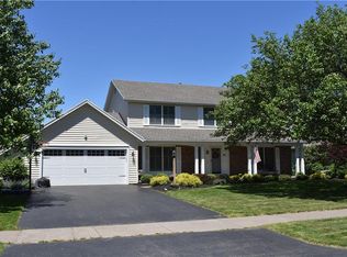 51 Black Spruce Ct, Rochester, NY 14616