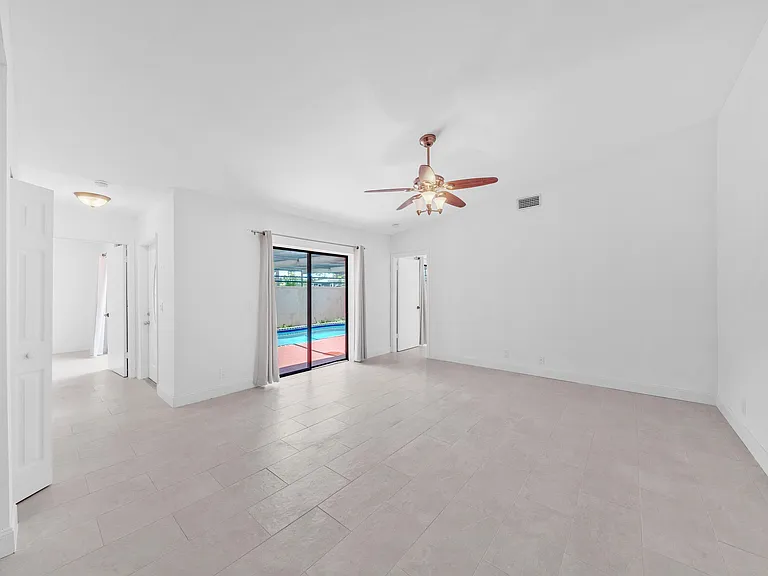 4757 Sunny Palm Cir #A — Photo 22