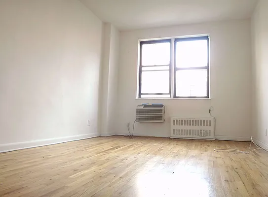 Rented by Paley Management | media 8