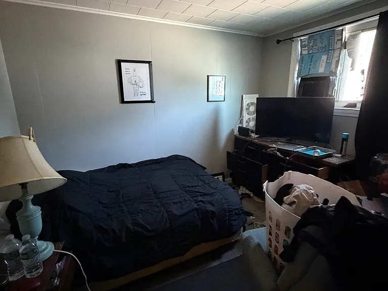 16 Lincoln Ave #R — Photo 8