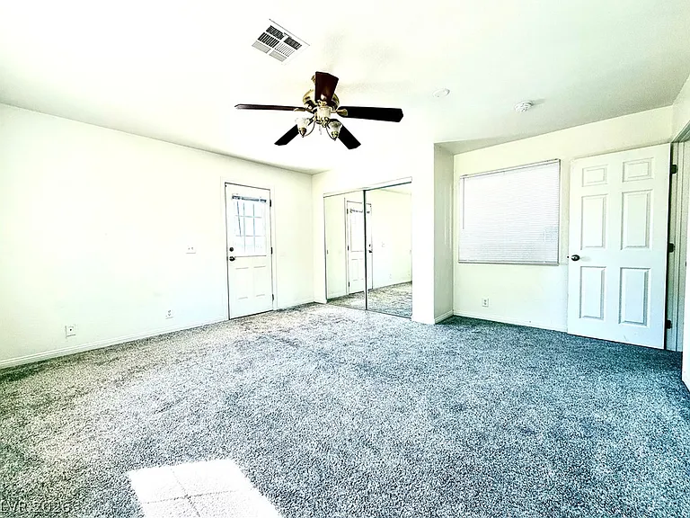 764 Benedict Dr — Photo 16