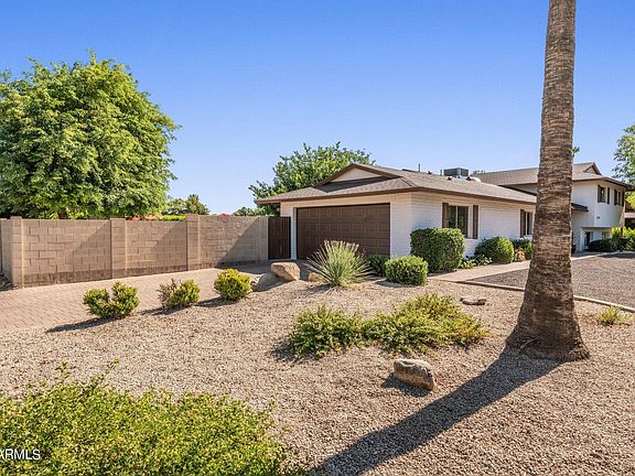 3rd image of 5202 E PERSHING Avenue