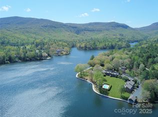 80 Toxaway Shrs UNIT 10, Lake Toxaway, NC 28747