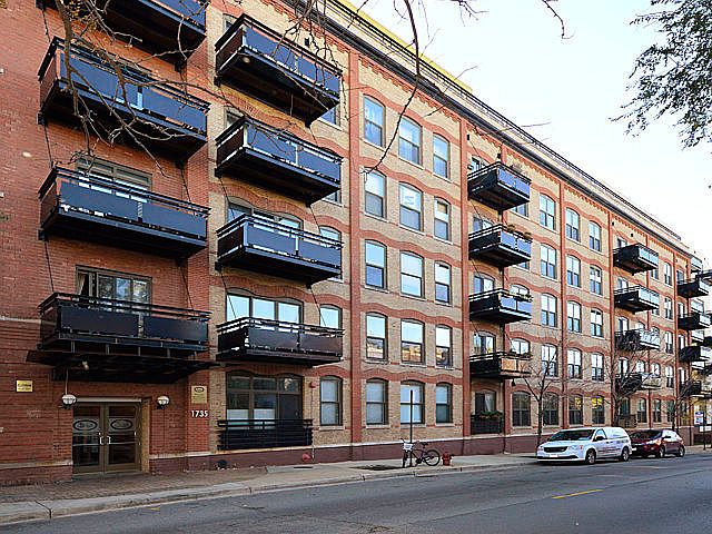 1st image of 1735 W Diversey Pkwy APT 506