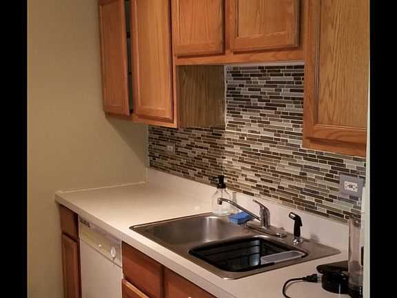 3rd image of 8423 W 99th Ter APT 213