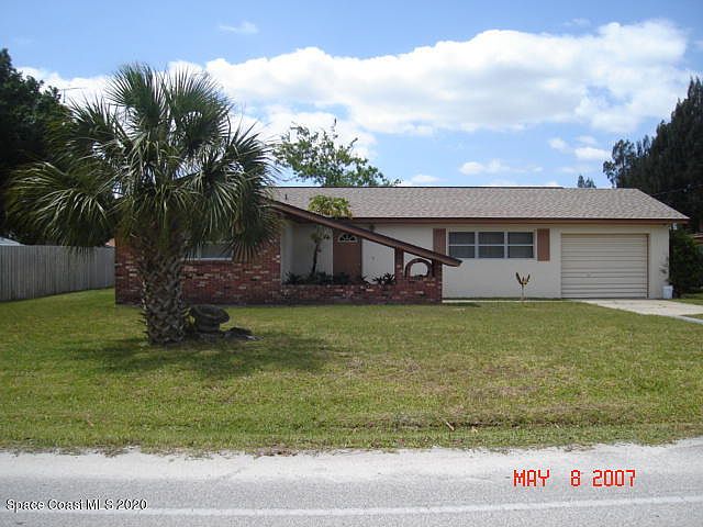 2nd image of 1079 Julia Dr