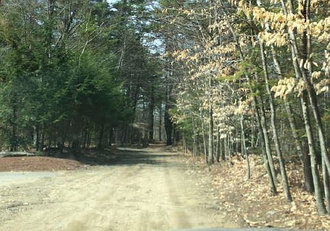 2nd image of 3 Pinewood Ave