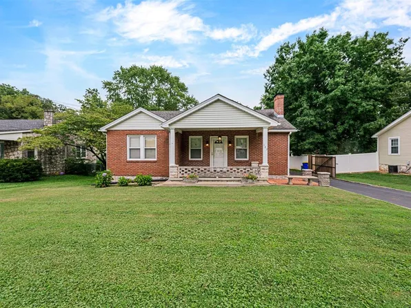 123 Riverwood Ave, Bowling Green, KY 42103