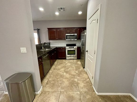 4th image of 13062 N 88th Ave