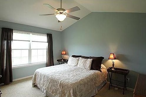 5th image of 270 Cambridge Way