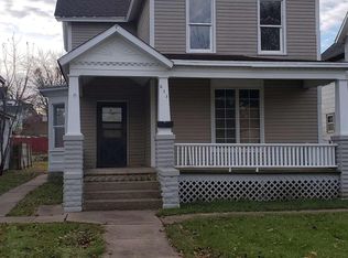 611 7th Ave S, Clinton, IA 52732