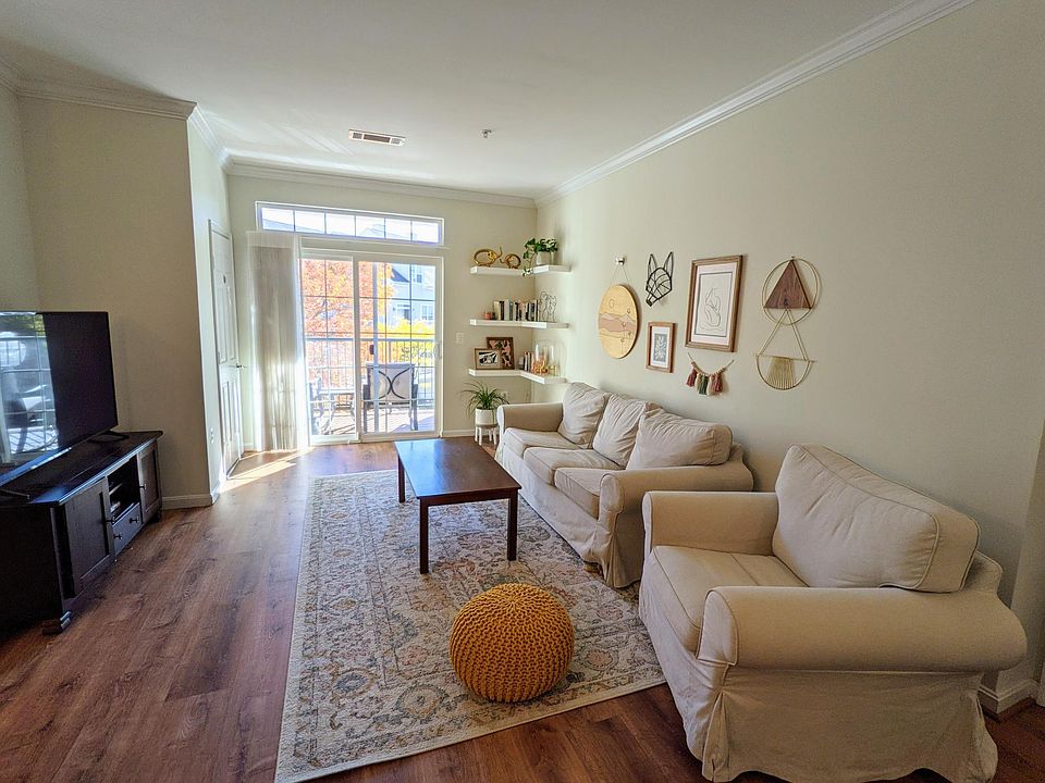 1st image of 2301 25th St S APT 201